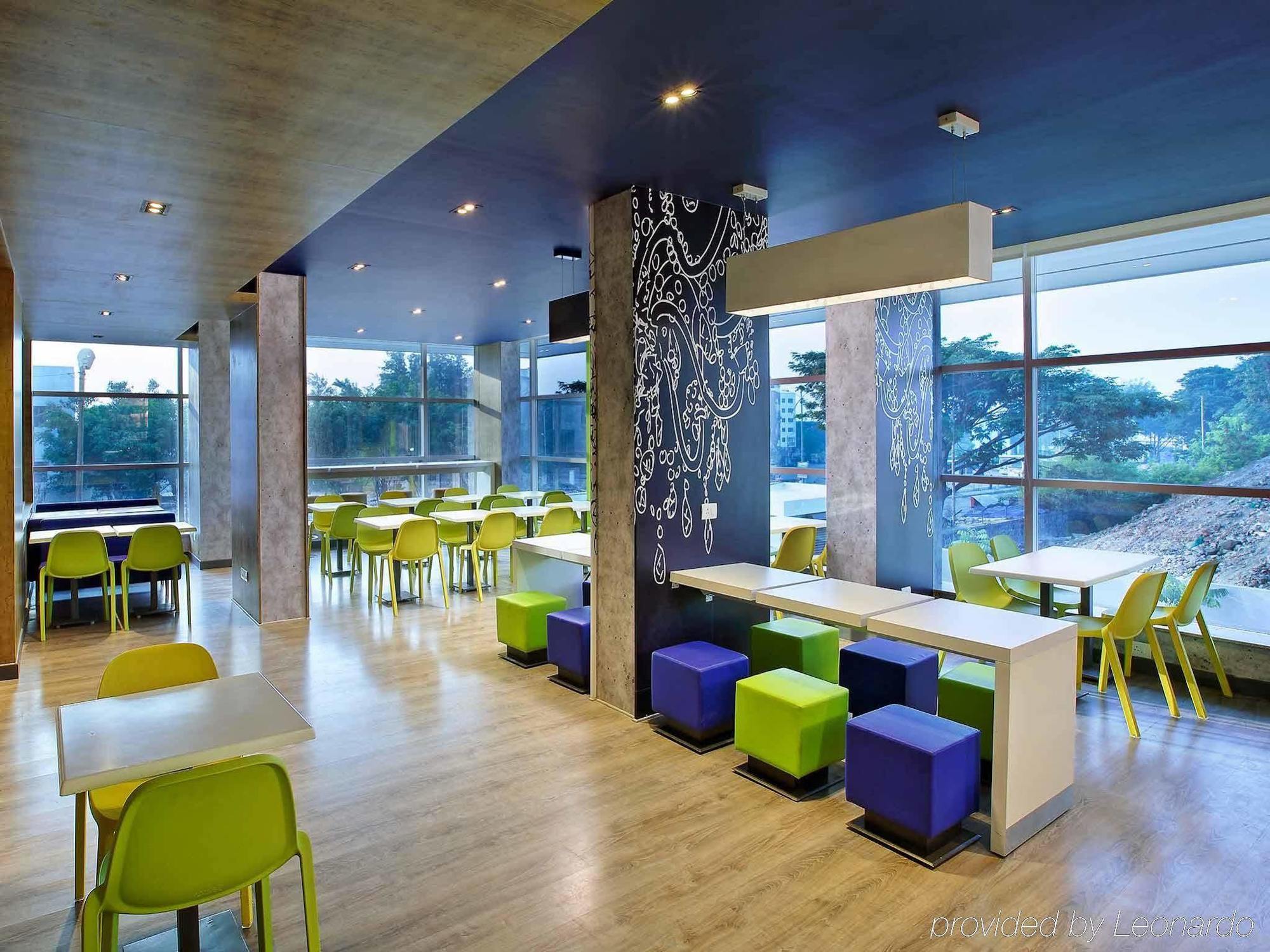 Holiday Inn Express Pune Pimpri By Ihg Dış mekan fotoğraf